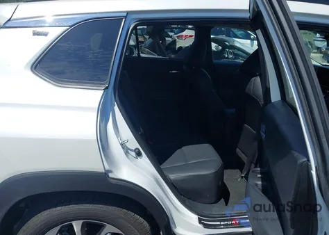 2024 Toyota Corolla Cross Xle from USA, damaged, VIN 7MUDAABG8RV084826